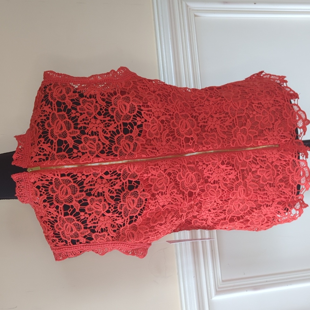 Nanette Lepore women's Crochet Sleeveless Blouse Red Sz Large - Picture 5 of 14
